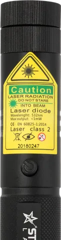 Pointeur laser vert G1 Pro – gros plan sur l’étiquette d’avertissement avec la classe laser